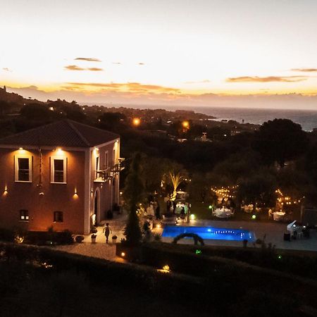 Il Dono Di Atena Cefalù Exteriör bild